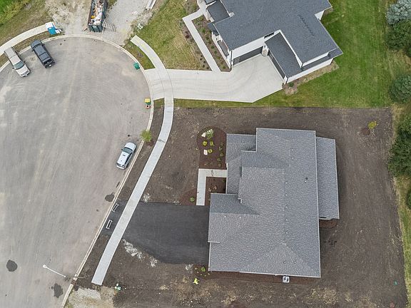 4th image of 25152 W Stallion Ct