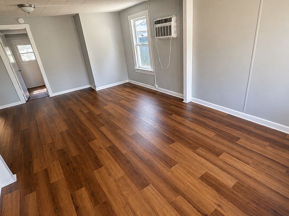 2nd image of 5517 18th St