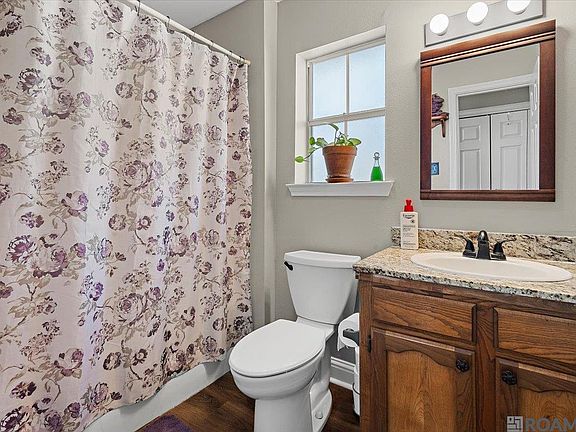 4th image of 10926 Downey Dr