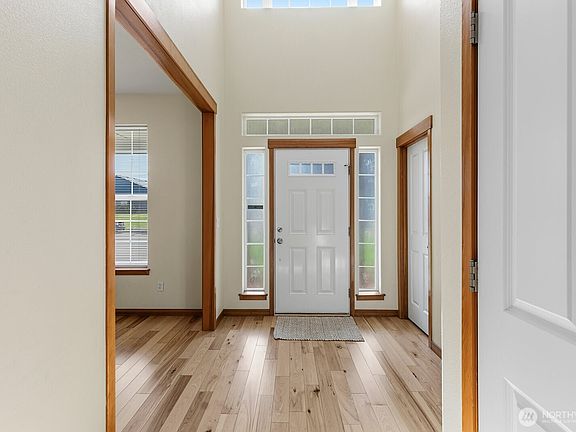 5th image of 4420 NE 97 Street