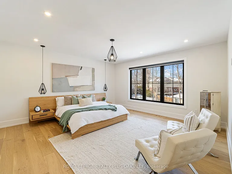 2057 Salvator Blvd — Photo 24