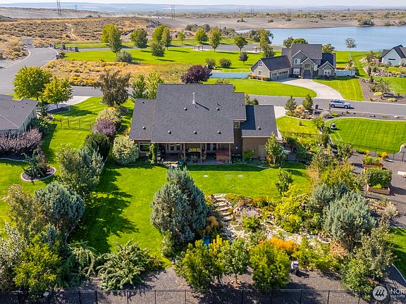 4th image of 7724 Dune Lake Road SE