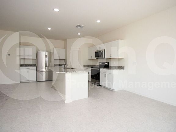 5th image of 36021 W Santa Monica Ave