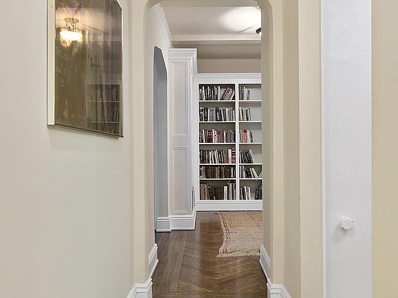 3rd image of 12 W 96th St APT 2B
