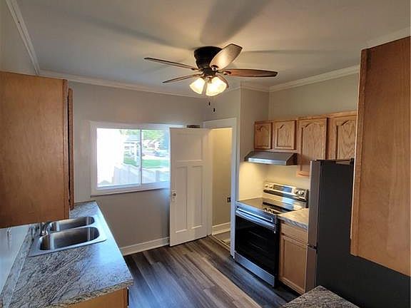 5th image of 4109 Elliot Ave