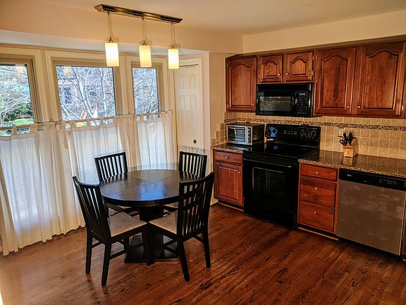 2nd image of 5917 Cedar Fern Ct