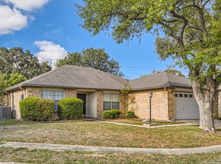 1129 Mossy Ln, Schertz, TX 78154