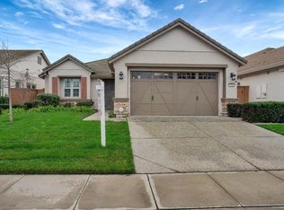7560 Chatsworth Cir, Elk Grove, CA 95757