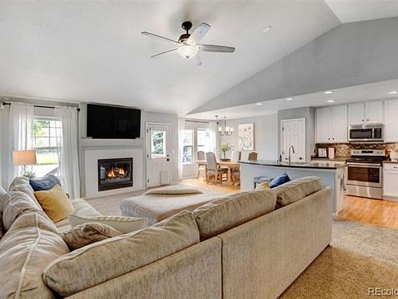 5th image of 23704 E Mississippi Cir