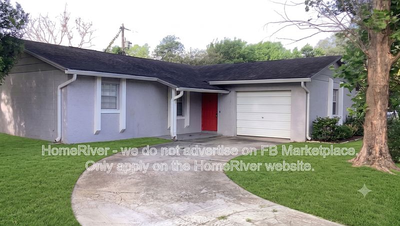 1st image of 690 Lilac Rd
