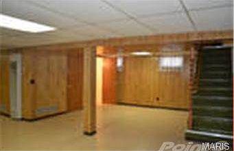 4th image of 10245 Green Valley Dr