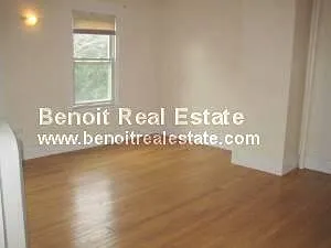 21 Floyd St #2 — Photo 6