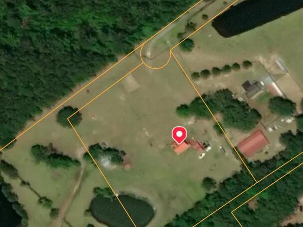 6935 Hickory Nut Ln, Ravenel, SC 29470