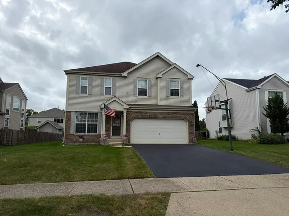 10753 Oregon Trl, Huntley, IL 60142