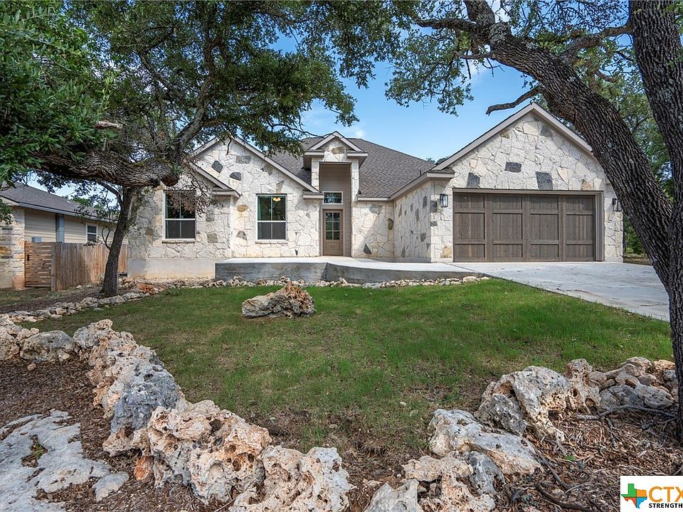 1st image of 61 Long Bow Ln