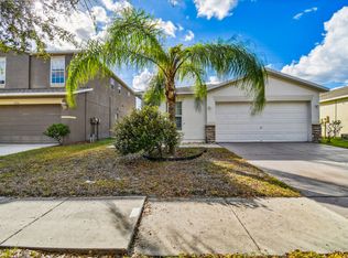 7956 Carriage Pointe Dr, Gibsonton, FL 33534