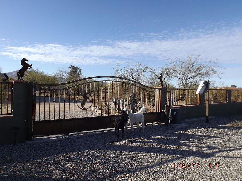 1st image of 2841 E Shasta Ln