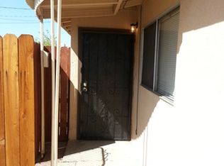 1113 O St, Bakersfield, CA 93304
