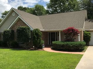 403 Grandview Ln, Carriere, MS 39426