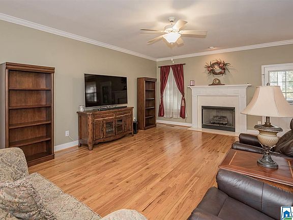 2nd image of 6088 Lamplighter Way