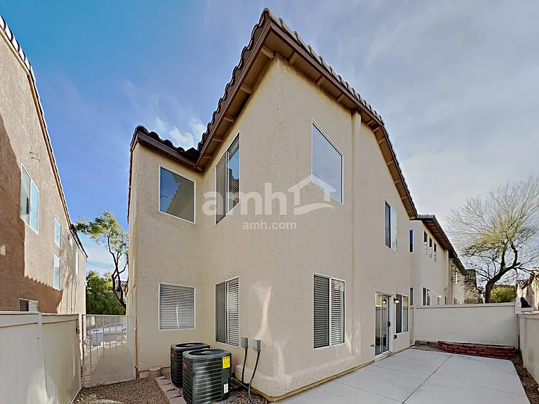 9438 Havasu Canyon Ave — Photo 21