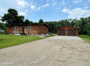 13653 Highway 5, Cavalier, ND 58220