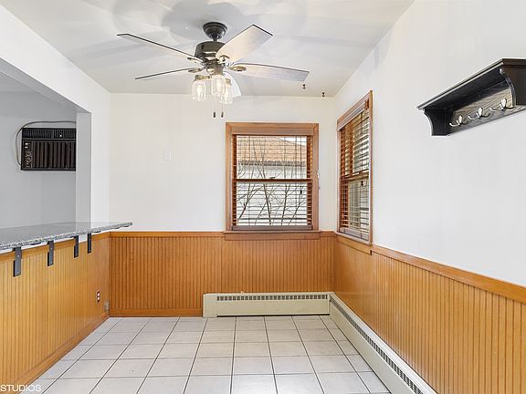 5th image of 44 Westend Ave