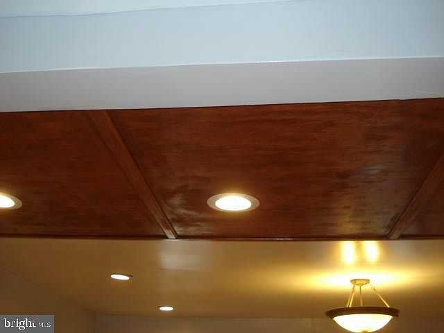 1st image of 106 W Chew Ave