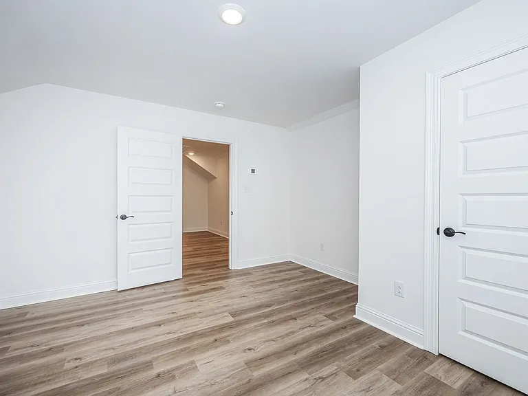 3711 Olivia Dr — Photo 59