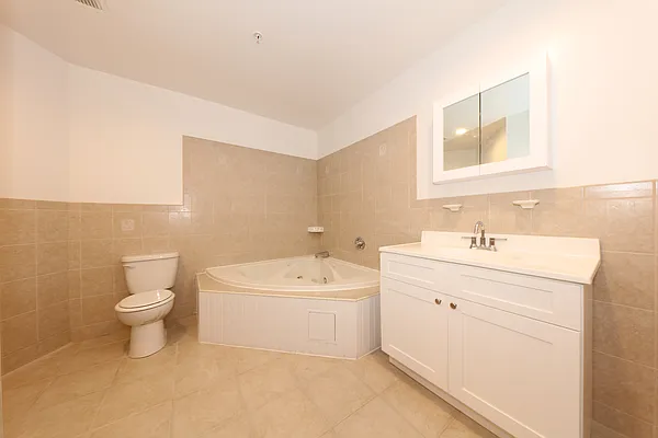 Rented by Corcoran | media 67