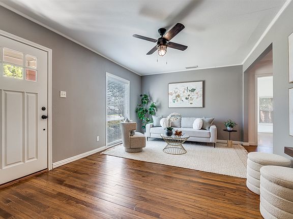 4th image of 9039 Redondo Dr