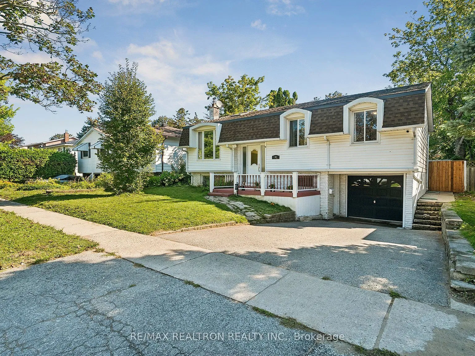 3 bed, $2,450 — Photo 3