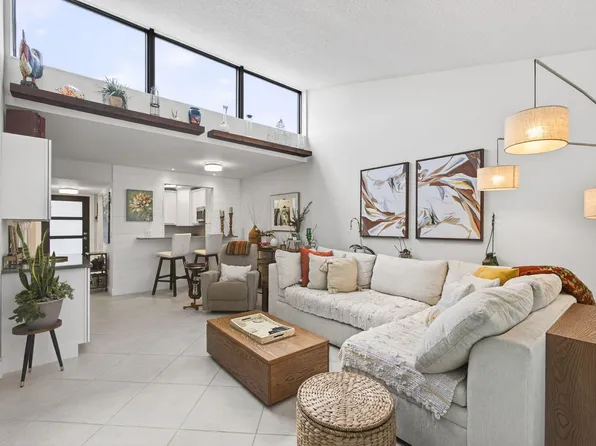 2532 Boundbrook Dr S APT 102, West Palm Beach, FL 33406