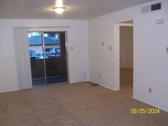 Spacious Family Room