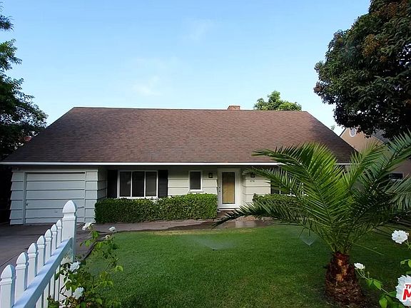 3rd image of 2770 McConnell Dr