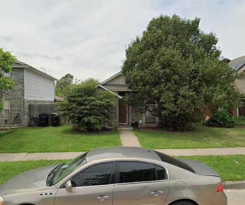 1st image of 2121 Westmore Dr