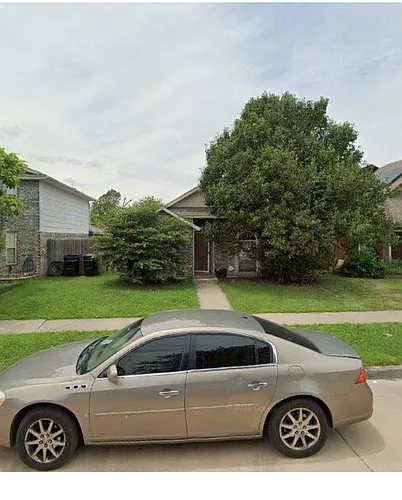 2121 Westmore Dr Photo 1