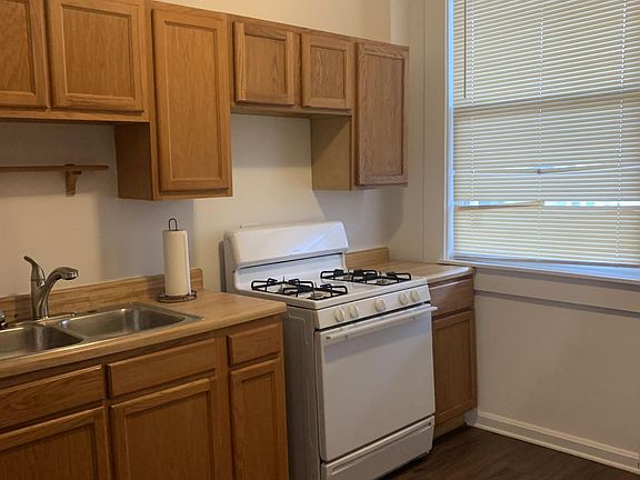 5th image of 3838 N Ashland Ave #2R