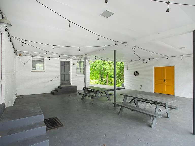215 Donna Dr #S — Photo 18