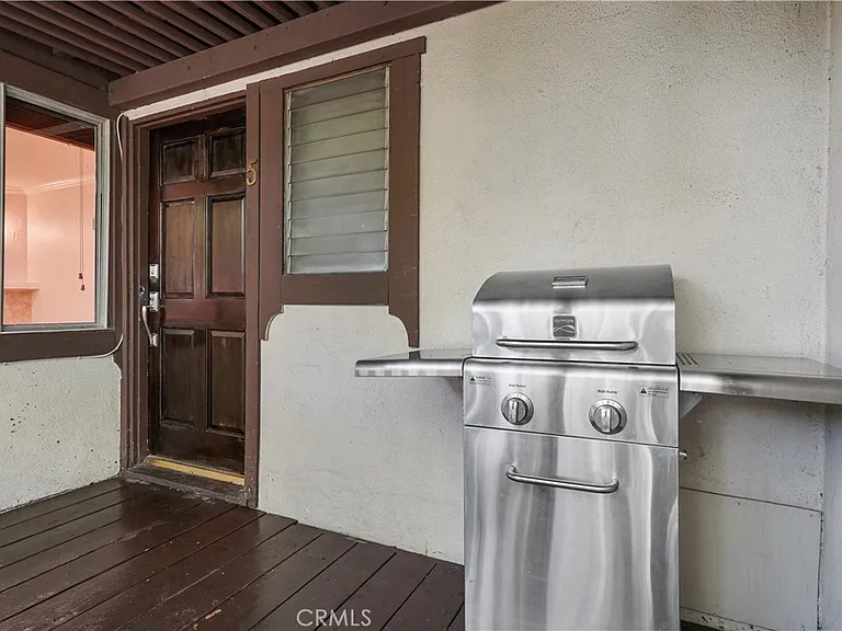 15457 Moorpark St #5 — Photo 21