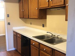 304 Fairway Dr, Hurricane, WV 25526