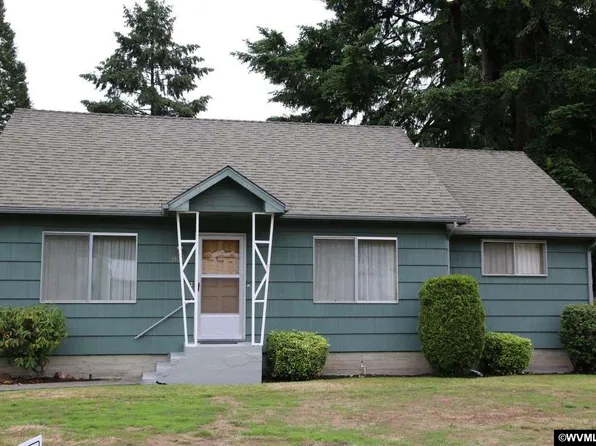 1420 E Santiam St, Stayton, OR 97383