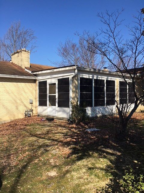 2nd image of 5207 Limaburg Rd