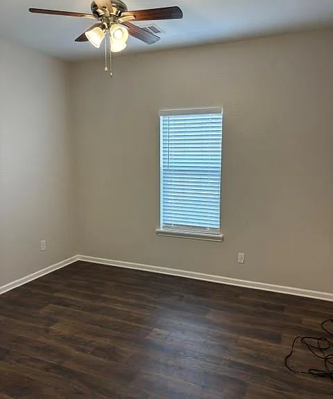 313 Carlos G Parker Blvd NW — Photo 5