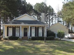 111 Linton Ln, Guyton, GA 31312