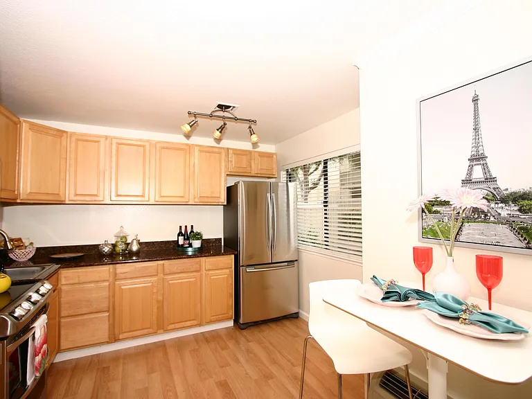 954 Kiely Blvd #B — Photo 7