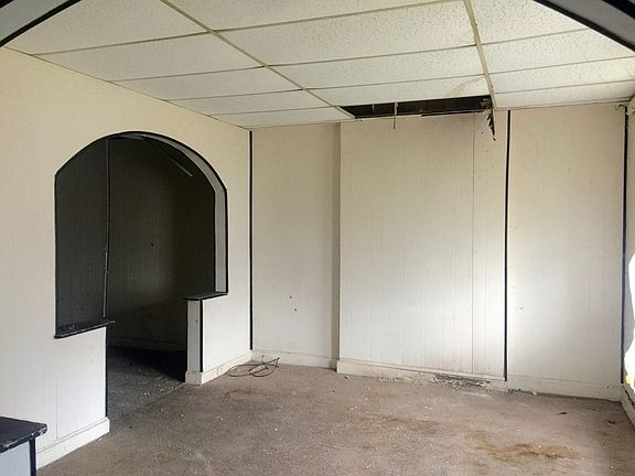 3rd image of 4233 W Lexington Ave