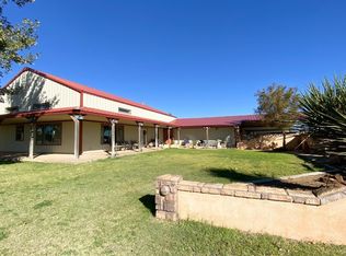 1818 Cotton Ave, Levelland, TX 79336