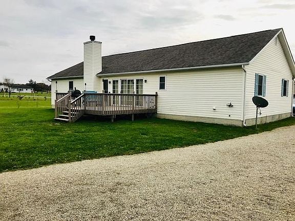5th image of 70 Kelly Marie Dr