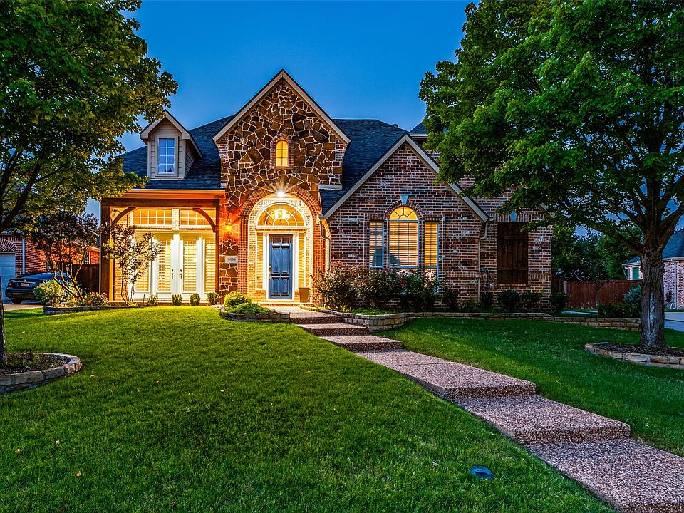 1st image of 8004 Oakcrest Dr